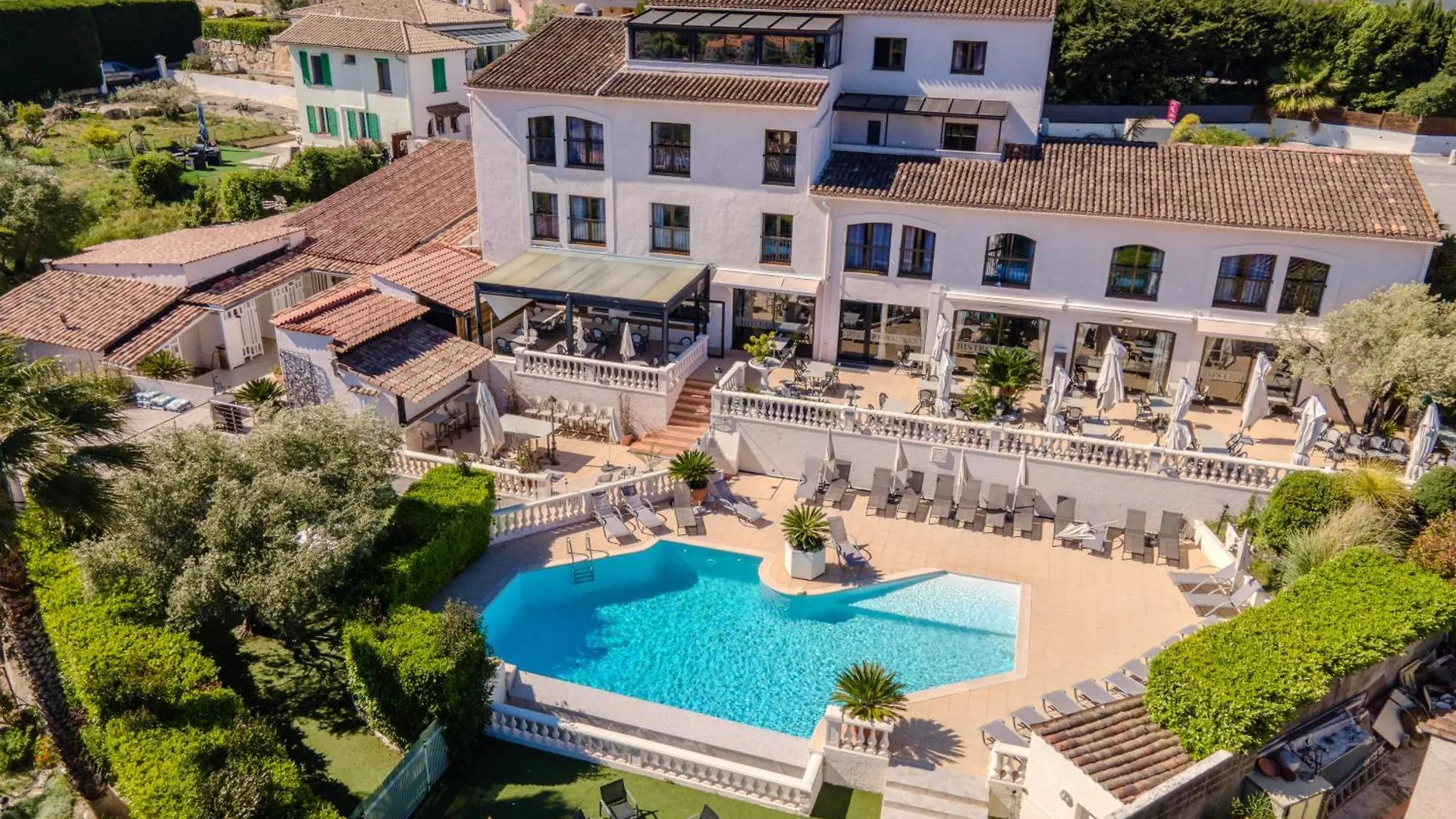 Hotel & Restaurant Perla Riviera Villeneuve-Loubet France