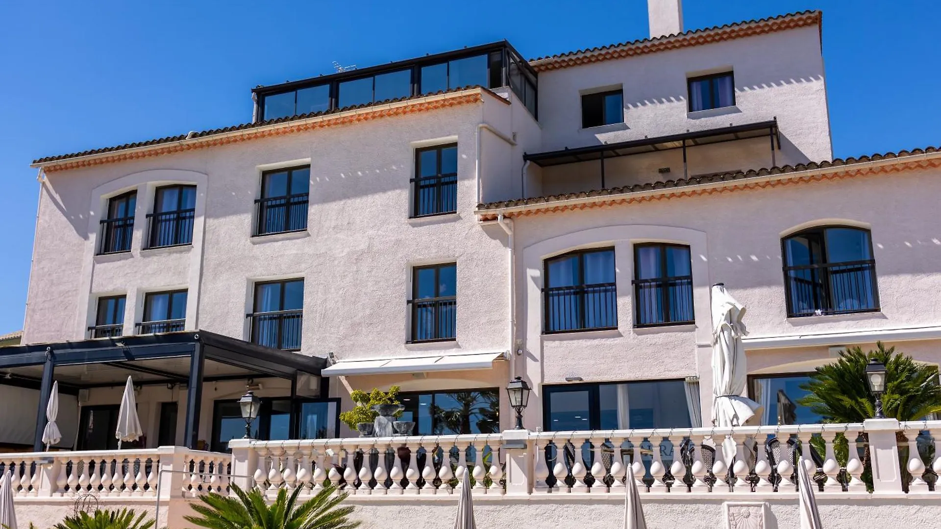 ***  Hotel & Restaurant Perla Riviera فينوف لوبيه فرنسا