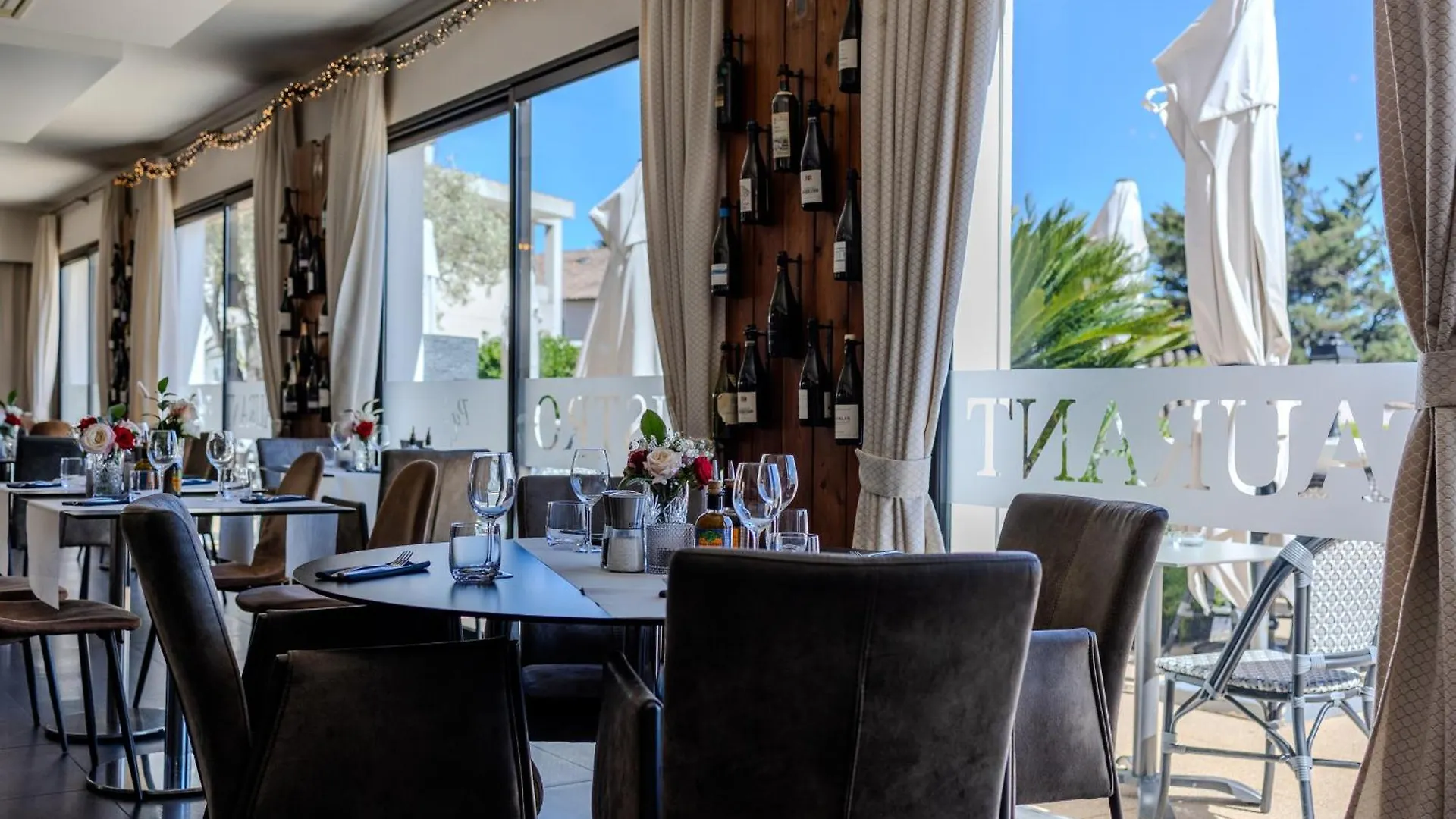 Hotel & Restaurant Perla Riviera Villeneuve-Loubet