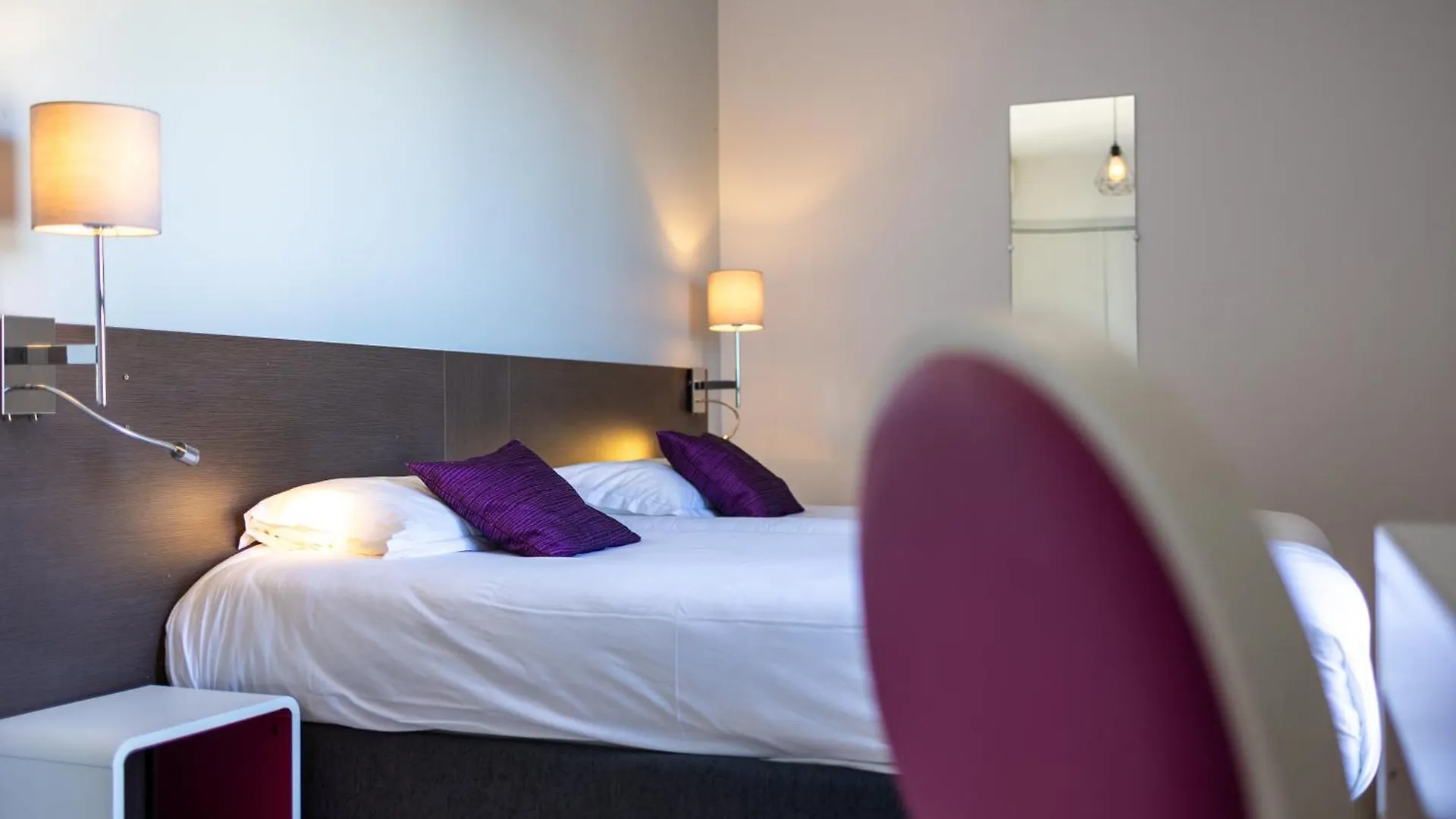 Hotel & Restaurant Perla Riviera فينوف لوبيه